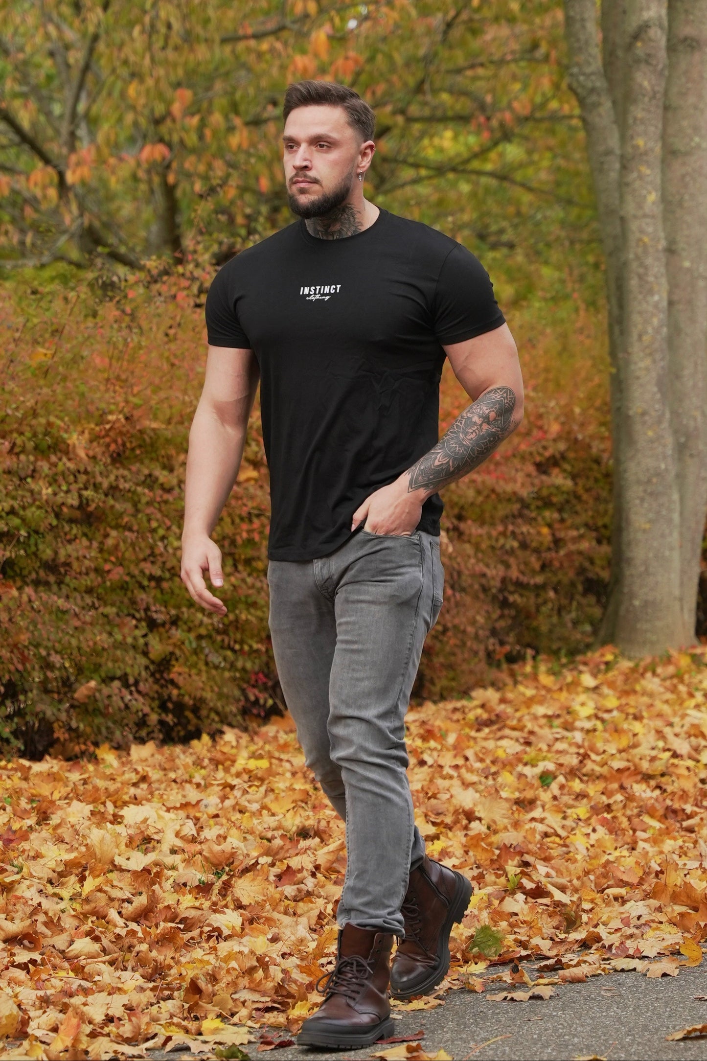 Tee shirt basic instinct